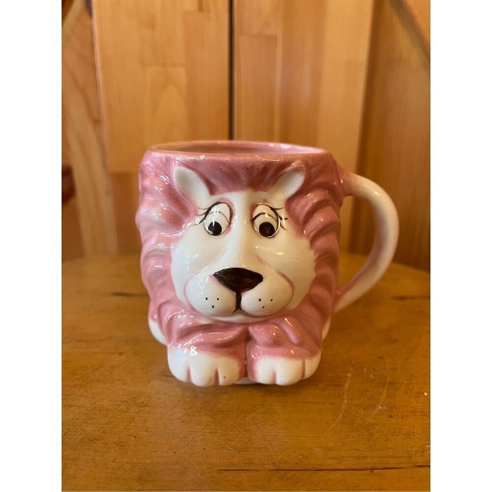 Vintage Hand Painted Pottery Lion Face Coffee Tea Mug (6840)